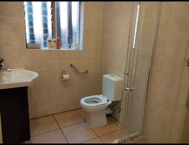 2 BEDROOM TOWNHOUSE FOR SALE IN BROMHOF